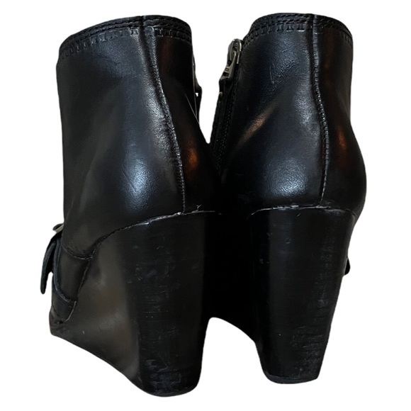 Fossil Leather Stacked Wooden Wedge Boots - Picture 7 of 11